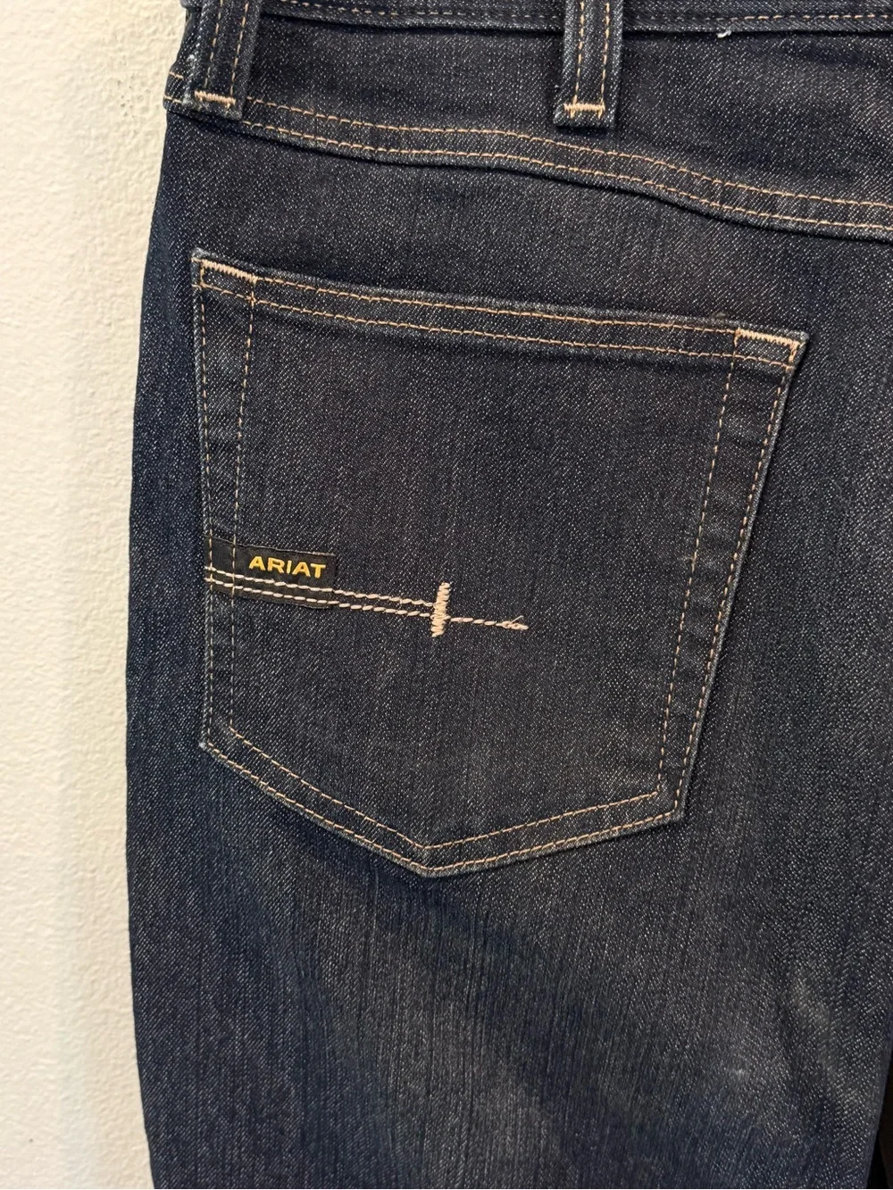 ARIAT Rebar M5 Men’s Straight Leg JEANS 34x32 Denim Workwear Loop Lock